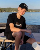 Carson Lueders : carson-lueders-1538428250.jpg