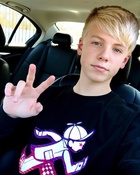 Carson Lueders : carson-lueders-1538769354.jpg