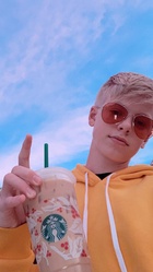 Carson Lueders : carson-lueders-1541299417.jpg