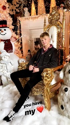 Carson Lueders : carson-lueders-1544903033.jpg