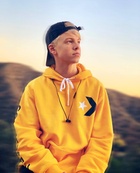 Carson Lueders : carson-lueders-1545263933.jpg