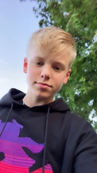 Carson Lueders : carson-lueders-1548560103.jpg