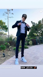 Carson Lueders : carson-lueders-1557083943.jpg