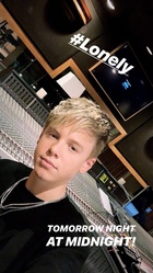 Carson Lueders : carson-lueders-1573090386.jpg