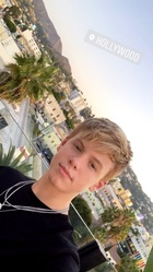 Carson Lueders : carson-lueders-1573267406.jpg