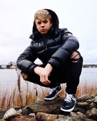 Carson Lueders : carson-lueders-1574723752.jpg