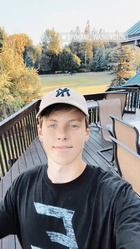 Carson Lueders : carson-lueders-1595653535.jpg