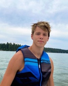 Carson Lueders : carson-lueders-1596401920.jpg