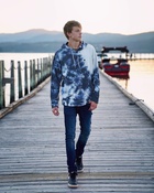 Carson Lueders : carson-lueders-1598719457.jpg