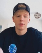 Carson Lueders : carson-lueders-1605475697.jpg