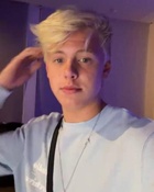 Carson Lueders : carson-lueders-1619373976.jpg