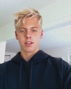 Carson Lueders : carson-lueders-1622392160.jpg