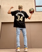 Carson Lueders : carson-lueders-1622392829.jpg