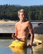 Carson Lueders : carson-lueders-1622838347.jpg