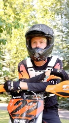 Carson Lueders : carson-lueders-1626472962.jpg