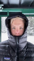 Carson Lueders : carson-lueders-1640635540.jpg