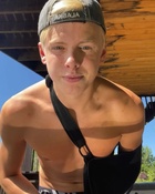 Carson Lueders : carson-lueders-1658516188.jpg