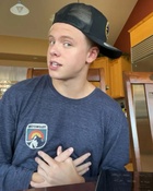 Carson Lueders : carson-lueders-1659900676.jpg