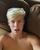 Carson Lueders : carson-lueders-1659940449.jpg