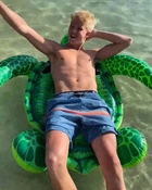 Carson Lueders : carson-lueders-1682721678.jpg