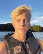 Carson Lueders : carson-lueders-1684336122.jpg