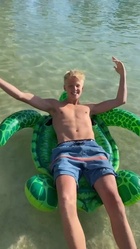 Carson Lueders : carson-lueders-1707157774.jpg