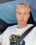 Carson Lueders : carson-lueders-1710454510.jpg