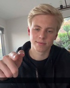 Carson Lueders : carson-lueders-1736784649.jpg