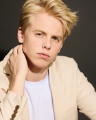 Carson Lueders : carson-lueders-1737839131.jpg