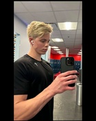 Carson Lueders : carson-lueders-1741193301.jpg