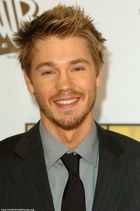 Chad Michael Murray : TI4U_u1137138923.jpg