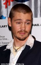 Chad Michael Murray : normal_dec04hq011.jpg