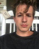 Charlie Puth : charlie-puth-1467599041.jpg