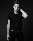 Charlie Puth : charlie-puth-1474461721.jpg