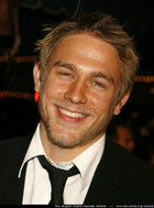 Charlie Hunnam : charlie-hunnam-1329999117.jpg