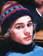 Charlie Hunnam : charlie-hunnam-1330104118.jpg