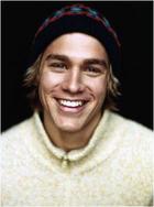 Charlie Hunnam : charlie-hunnam-1330534097.jpg