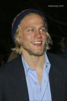 Charlie Hunnam : charlie-hunnam-1333571901.jpg