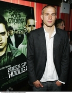 Charlie Hunnam : charlie-hunnam-1333759771.jpg