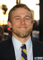 Charlie Hunnam : charlie-hunnam-1335131410.jpg