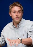 Charlie Hunnam : charlie-hunnam-1335807270.jpg