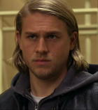 Charlie Hunnam : charlie-hunnam-1336155411.jpg