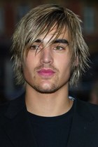 Charlie Simpson : charliesimpson_1214927247.jpg