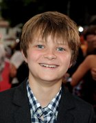 Charlie Tahan : charlietahan_1297988628.jpg