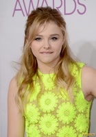 Chlo Grace Moretz : chlo-grace-moretz-1426969827.jpg