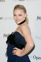 Chlo Grace Moretz : chloe-moretz-1334972967.jpg