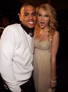 Chris Brown : TI4U_u1207597414.jpg