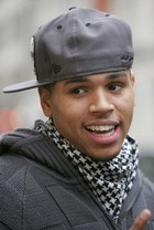 Chris Brown : chris-brown-1355360943.jpg
