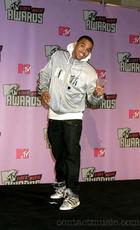 Chris Brown : chris_brown_1213569484.jpg