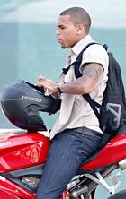 Chris Brown : chris_brown_1221844649.jpg